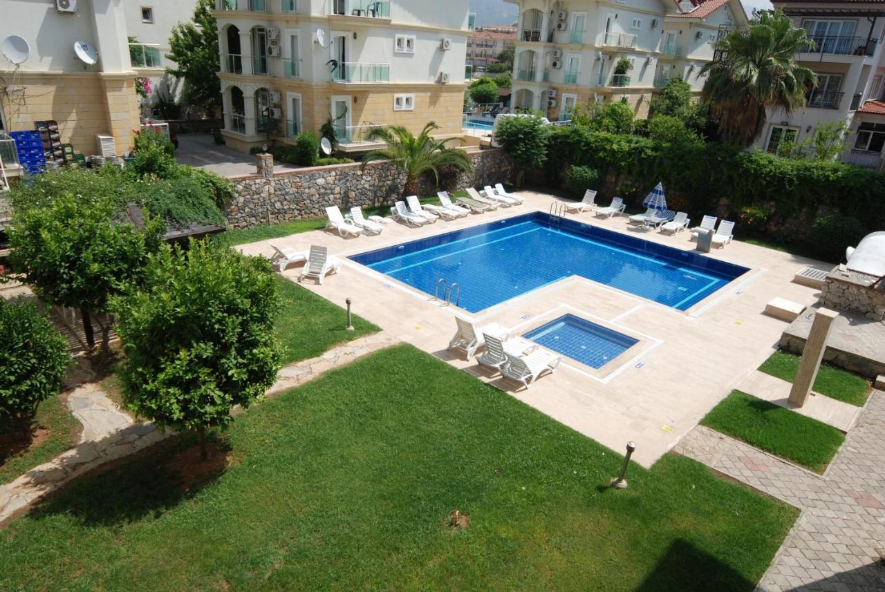 Saros Apartments Calis Beach フェティエ エクステリア 写真